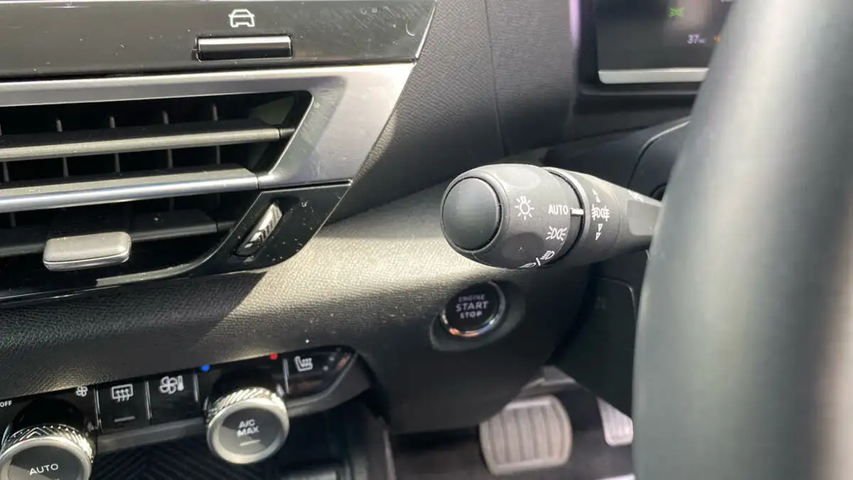 2024-citroen-c4-12-puretech-max-130ps-ss-eat8-big-32