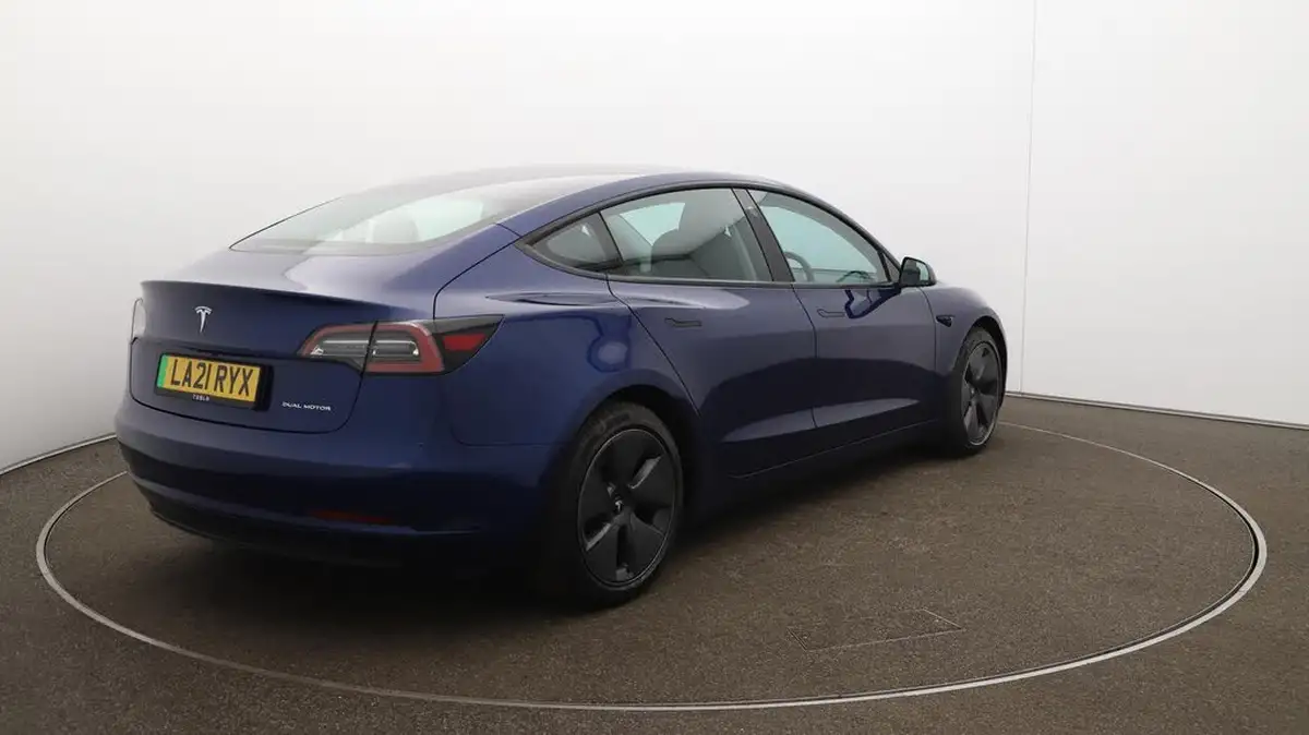 2021-tesla-model-3-e-long-range-4x4-big-53
