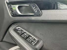 2018-porsche-macan-30-s-small-47