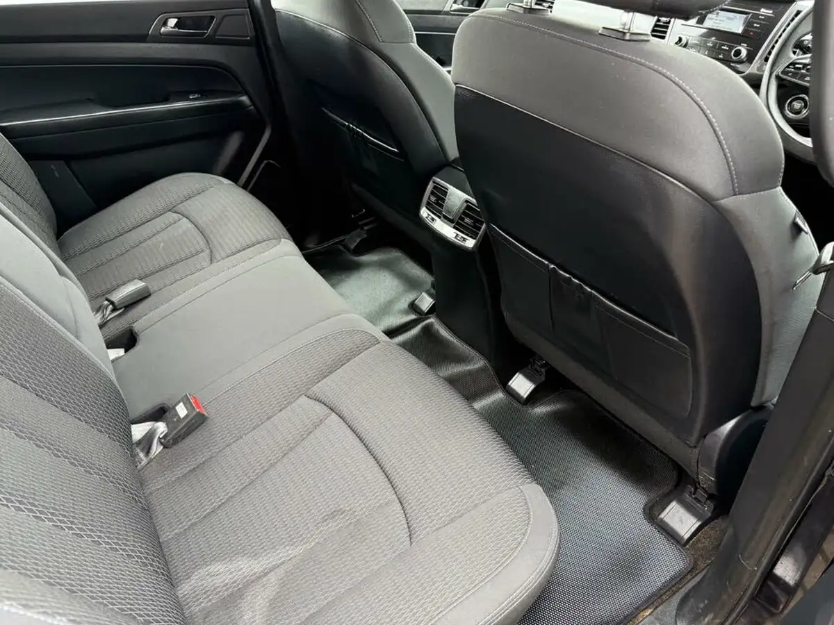 2022-kgm-ssangyong-musso-22td-ex-181pseu6dt-big-23