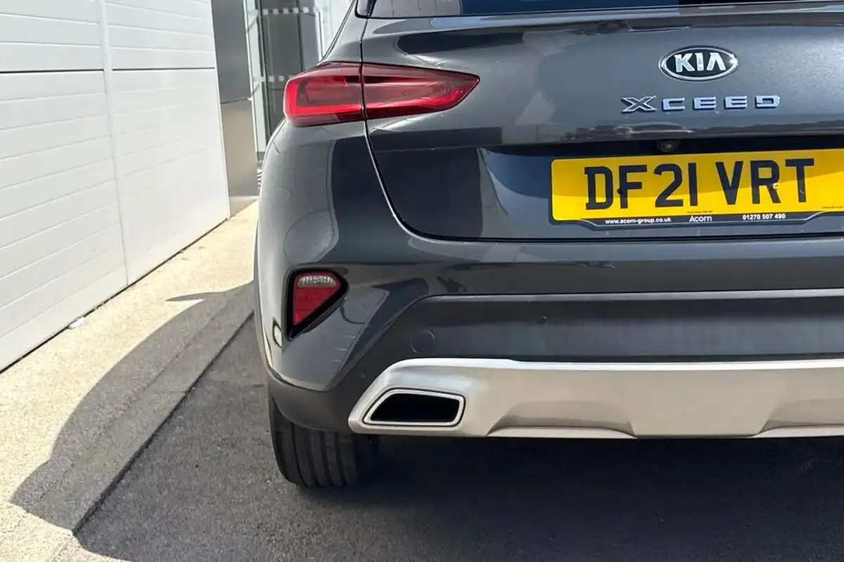 2021-kia-ceed-15-t-gdi-3-hatchback-dct-big-24