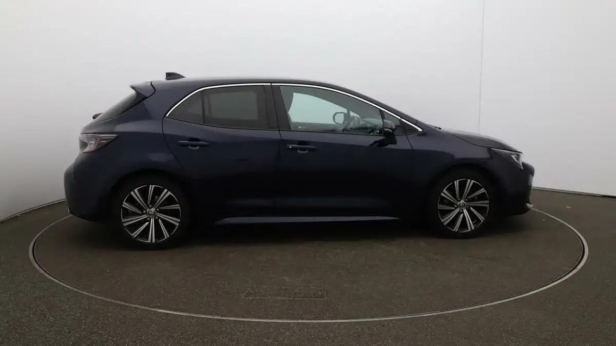 2022-toyota-corolla-20-vvt-i-design-181bhp-spare-wheel-hatchback-big-42