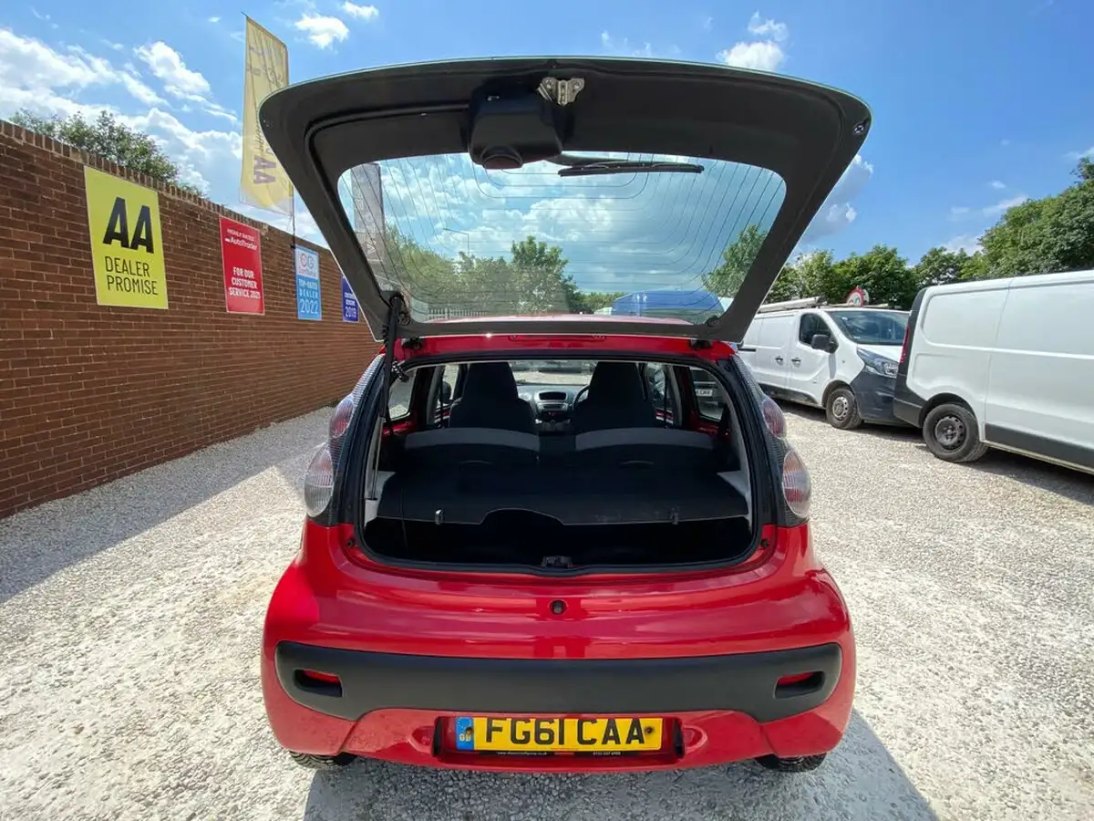 2011-citroen-c1-10-vtr-68-5d-big-10
