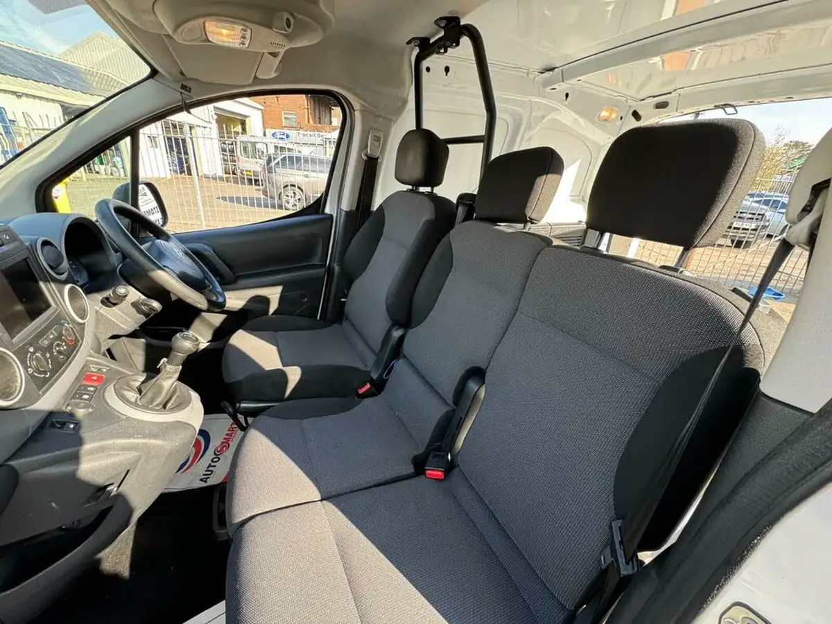 2018-citroen-berlingo-16td-l1-850-enterprise-special-edition-panel-big-17