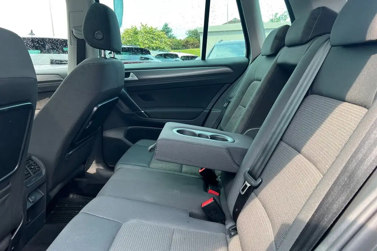 2019-volkswagen-golf-sv-15-tsi-match-130ps-ss-big-29