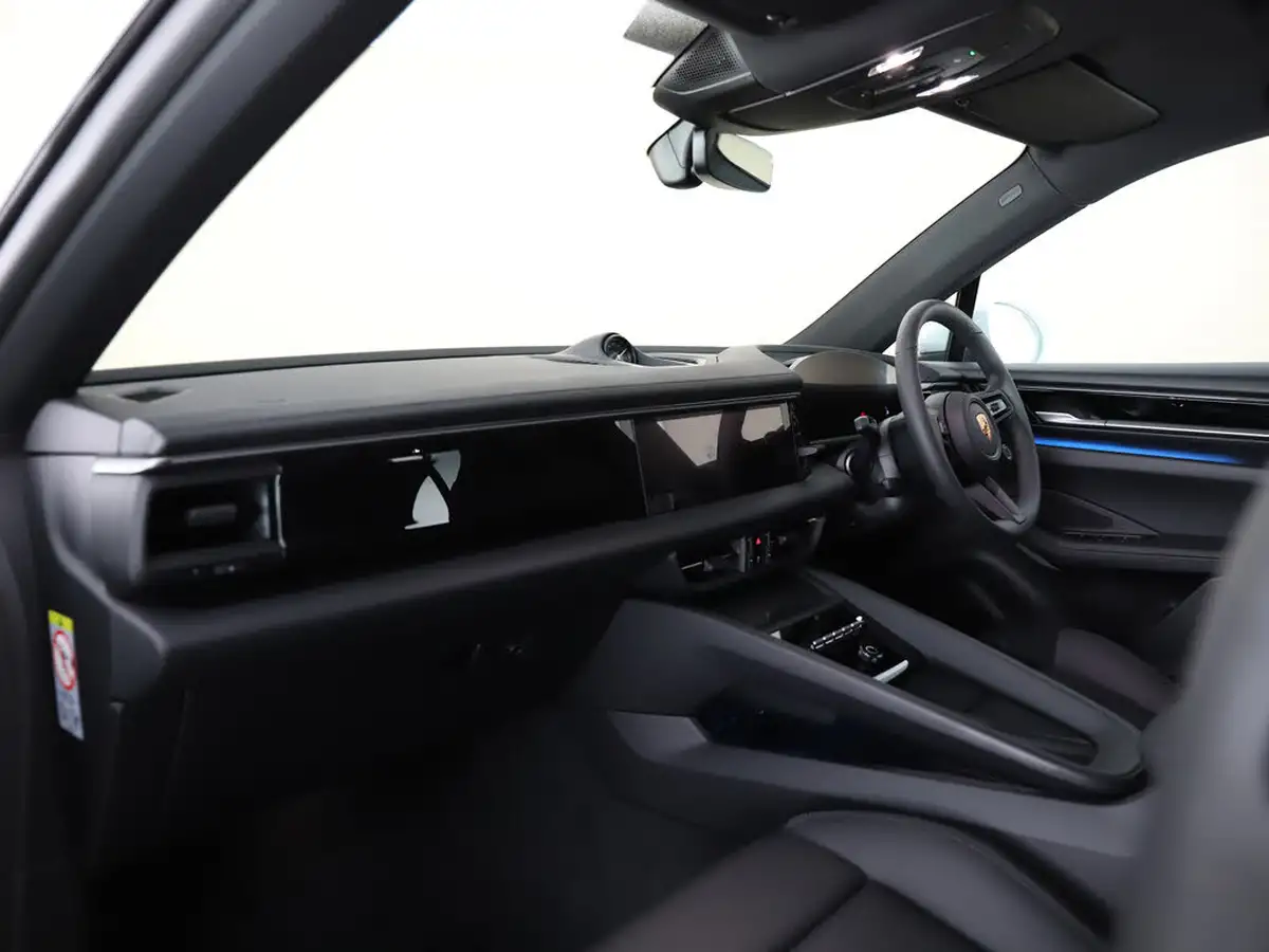 2025-porsche-macan-e-4s-electric-big-2