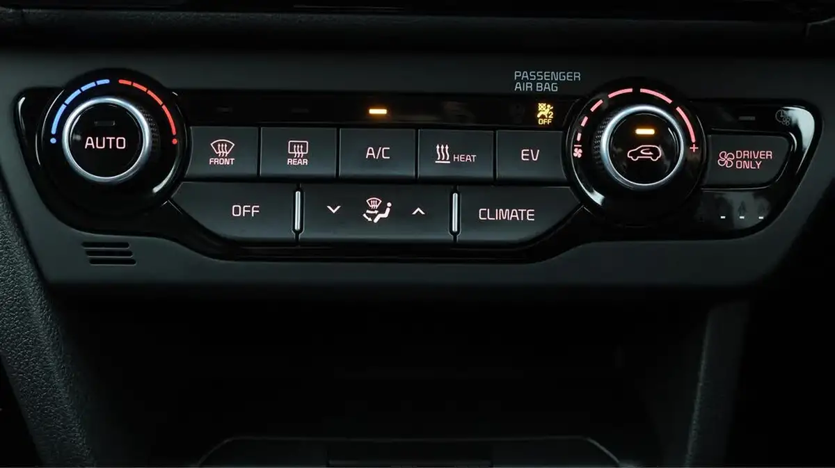 2022-kia-niro-ev-e-2-big-16