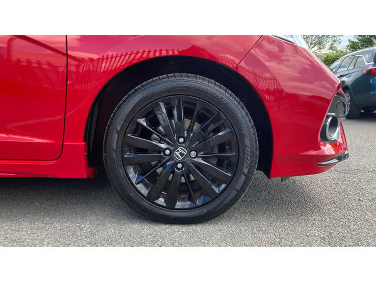 2019-honda-jazz-15-i-vtec-sport-navi-big-8