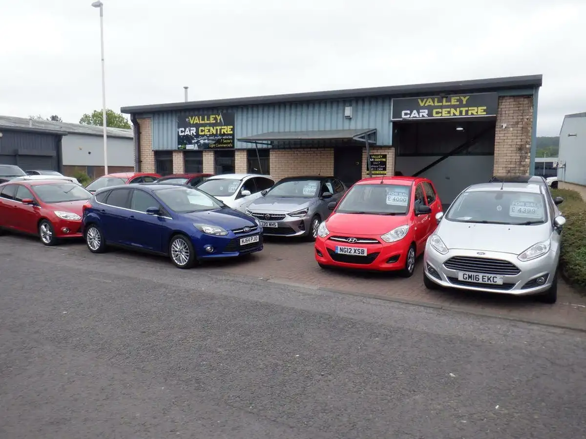 2012-hyundai-i10-12-classic-85bhp-big-17