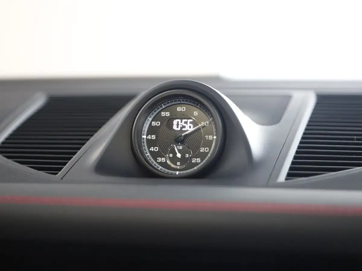 2022-porsche-macan-29-v6-gts-big-28