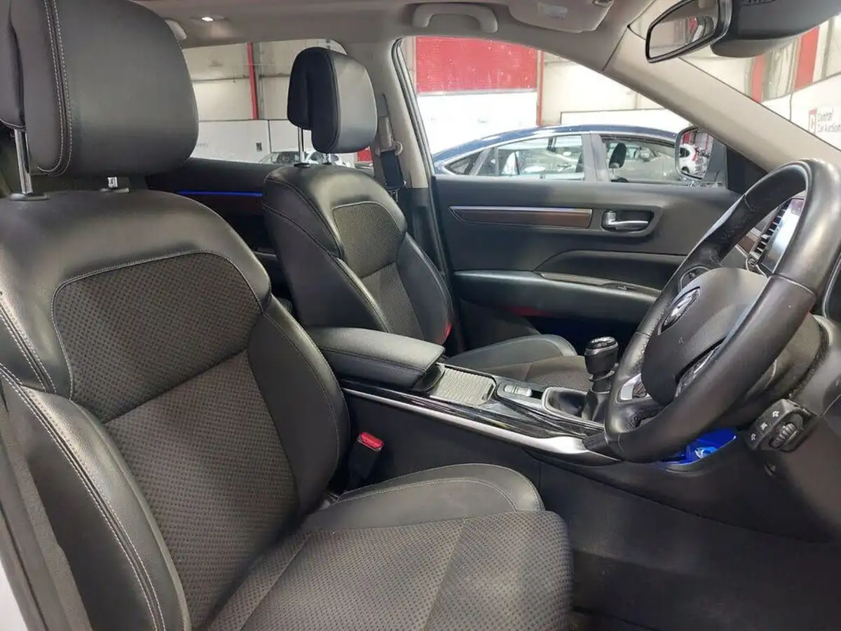 2018-renault-koleos-20dci-dynamique-s-nav-big-7