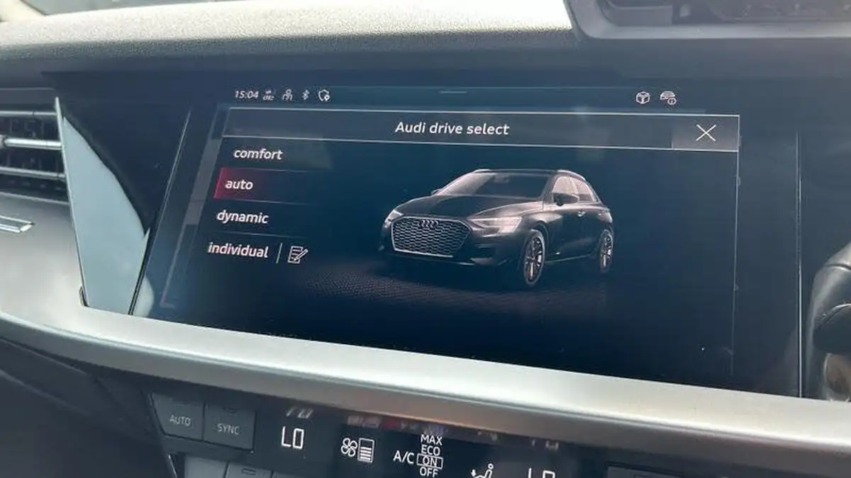 2022-audi-a3-10-30-tfsi-sportback-5d-s-tronic-big-35