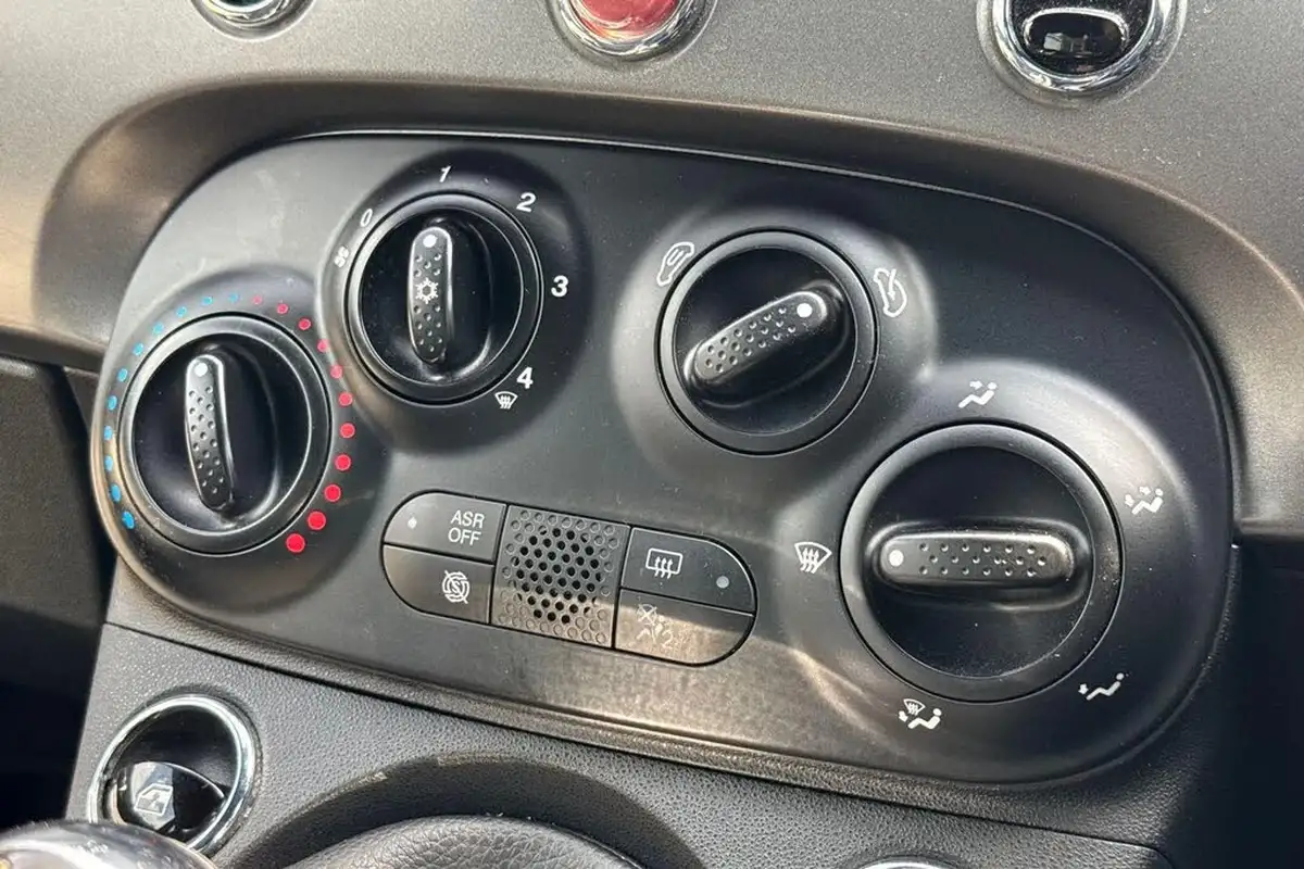 2017-fiat-500-12-s-big-17