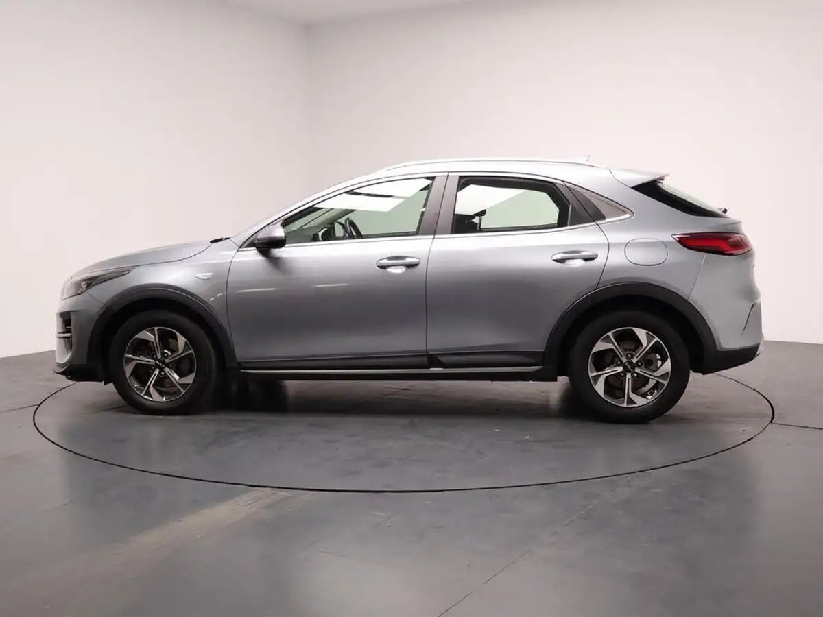2022-kia-xceed-10-t-gdi-2-big-7