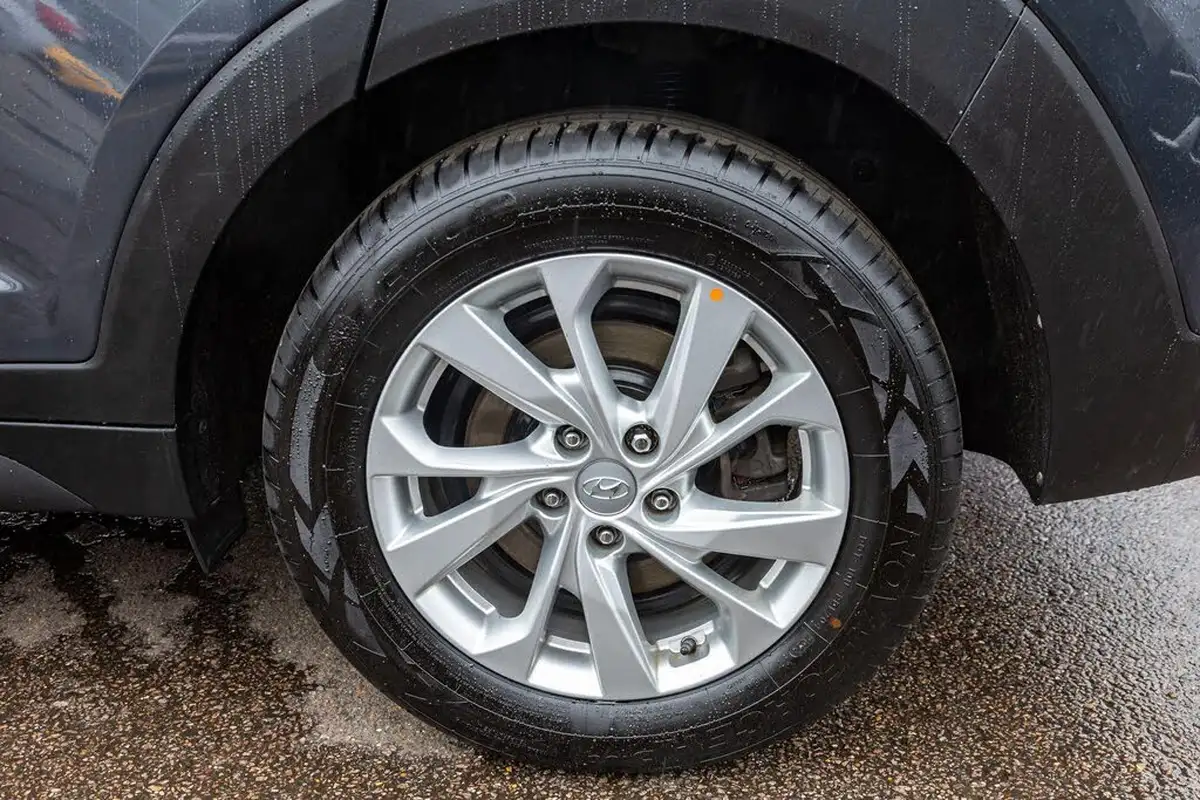 2021-hyundai-tucson-16crdi-se-nav-115ps-big-5