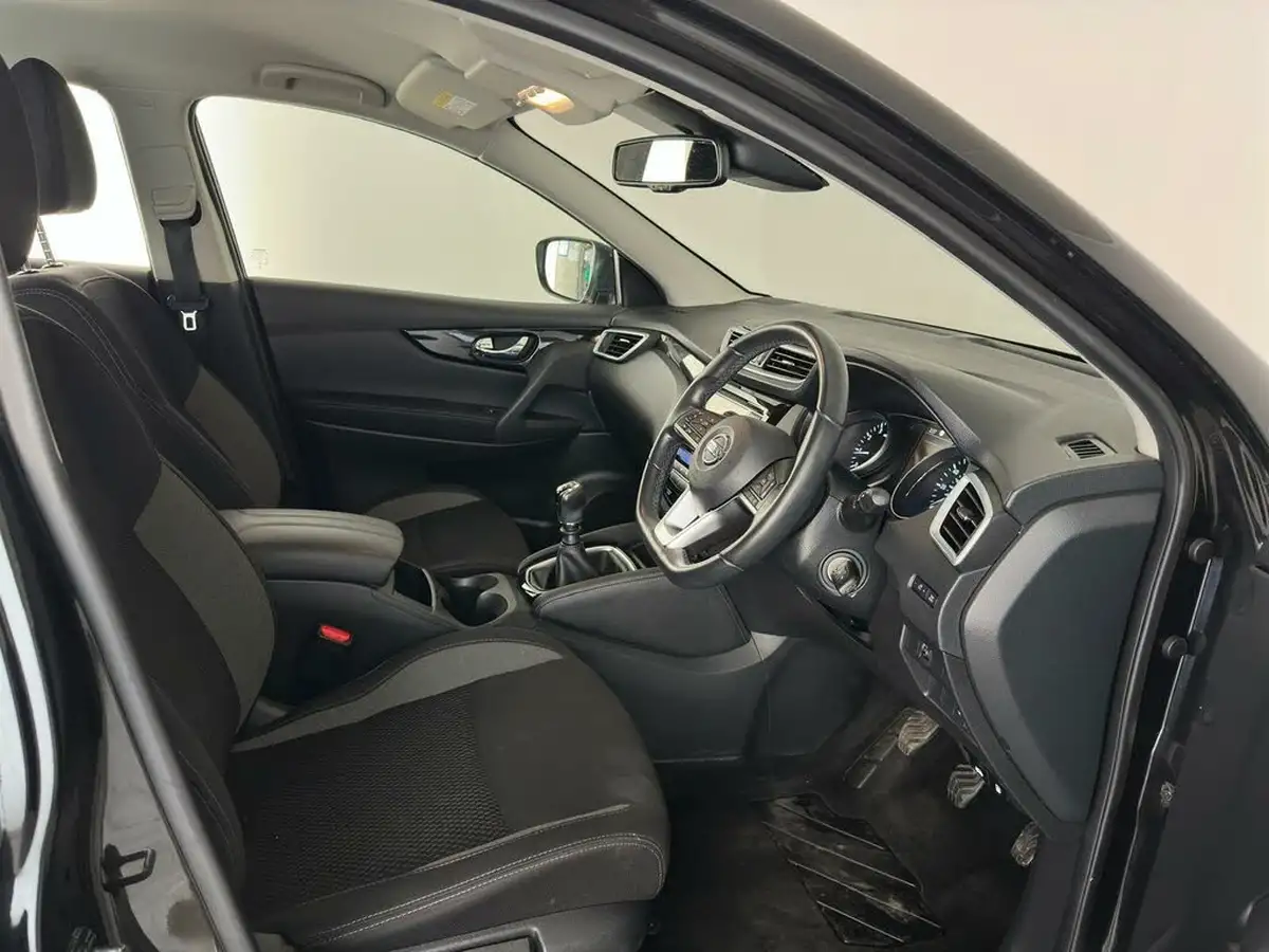 2021-nissan-qashqai-13-dig-t-acenta-premium-140ps-big-14