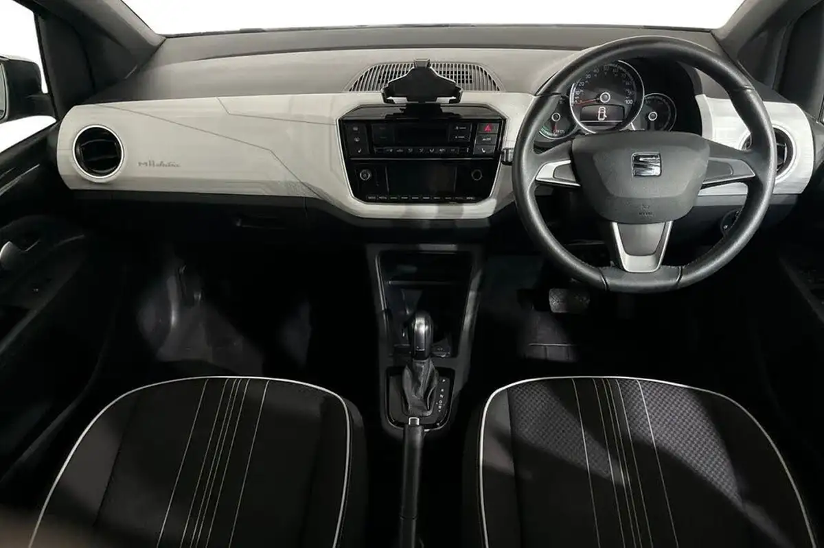 2021-seat-mii-e-big-11