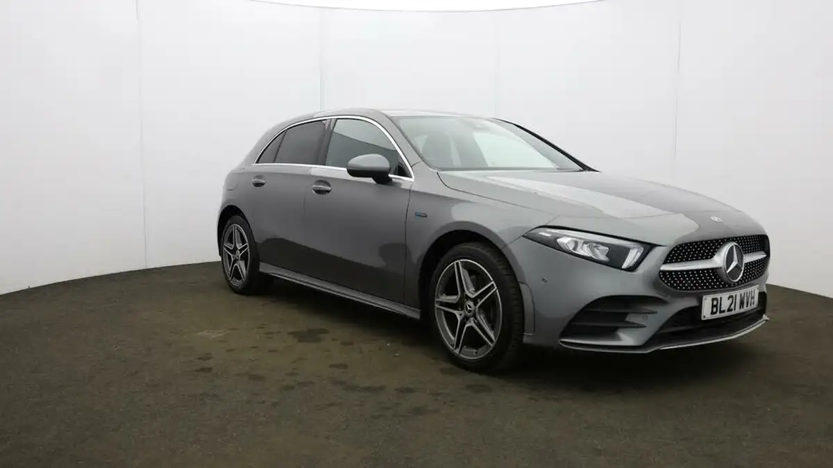 2021-mercedes-benz-a-class-13-a250e-amg-line-executive-hatchback-5d-big-47