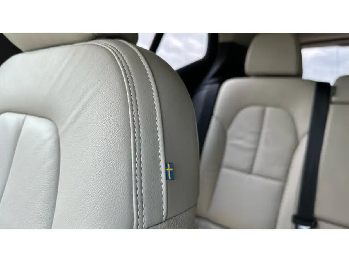 2023-volvo-xc40-20-b4-plus-awd-big-21