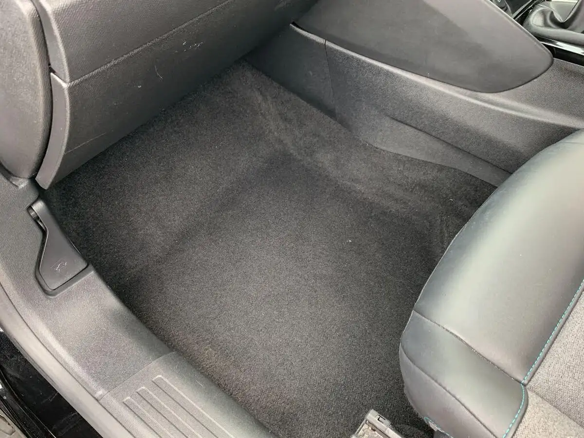 2021-citroen-c4-12-puretech-shine-130ps-big-47