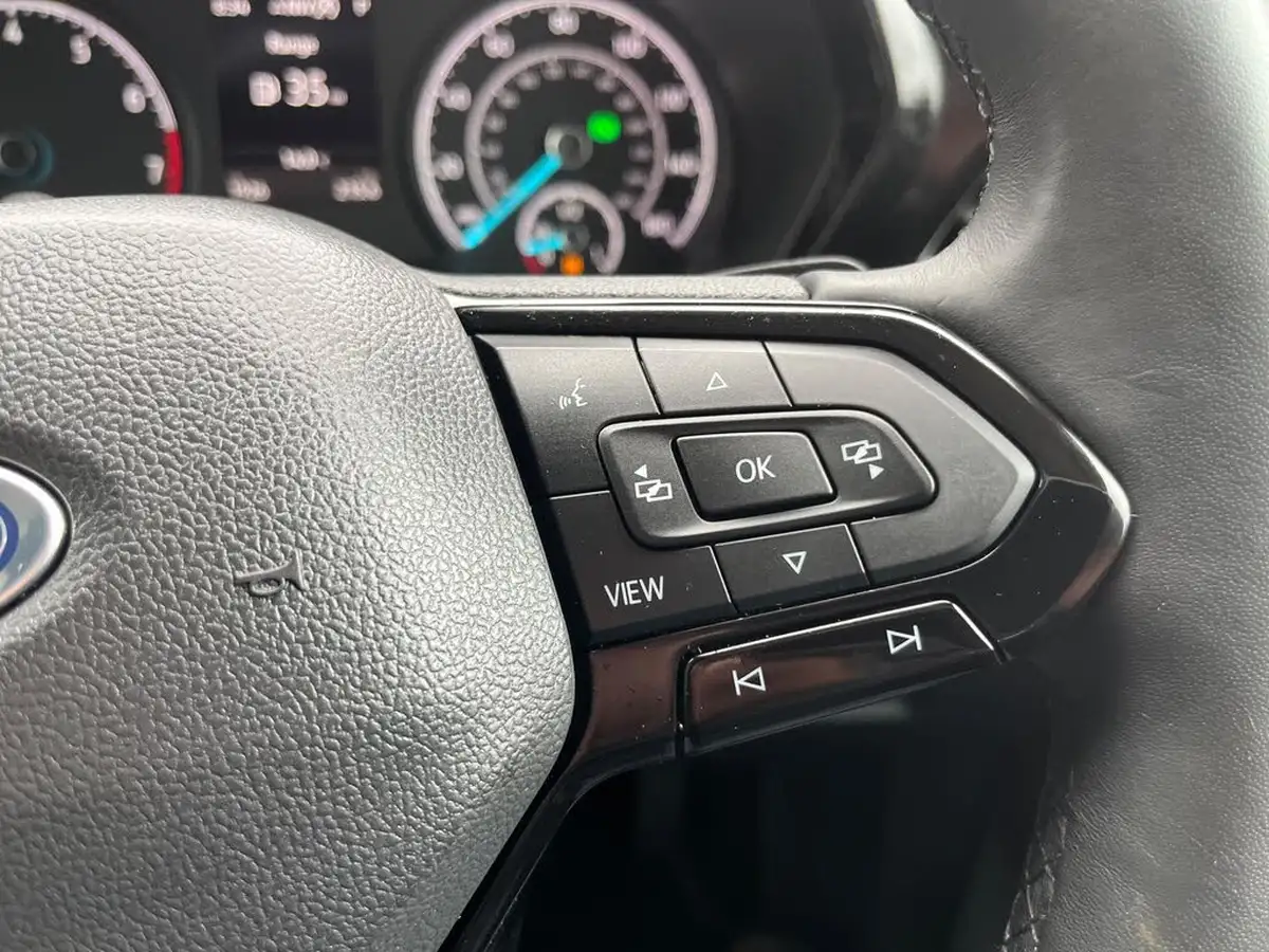2024-ford-tourneo-connect-15-titanium-115ps-auto-big-31