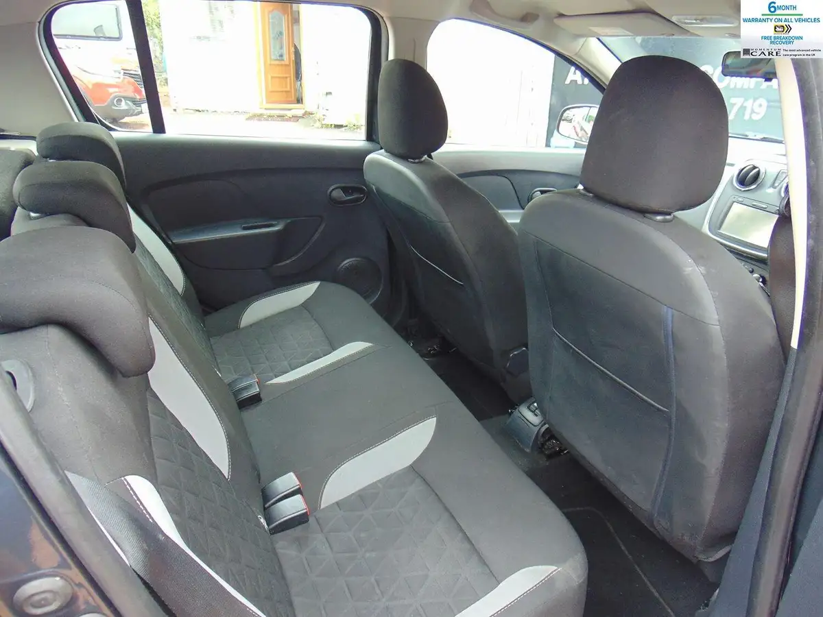 2016-dacia-sandero-stepway-09-tce-laureate-big-19