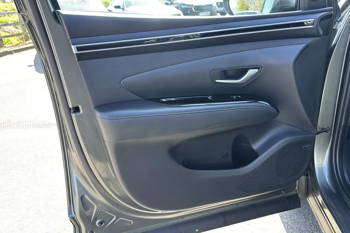2023-hyundai-tucson-16-t-gdi-premium-150ps-48-volt-mhev-dct-big-31