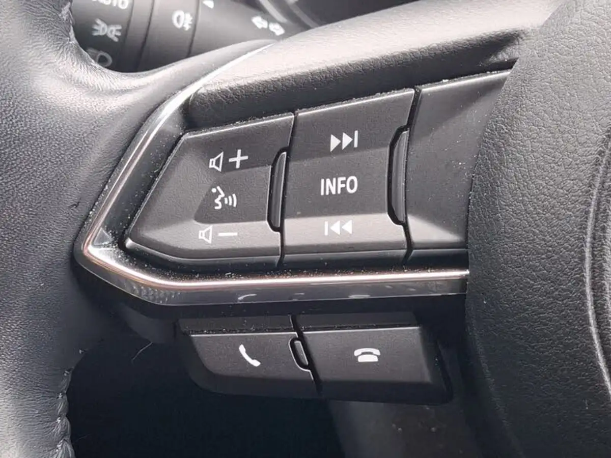2019-mazda-mazda6-22td-skyactiv-d-sport-nav-150ps-saloon-4d-big-11