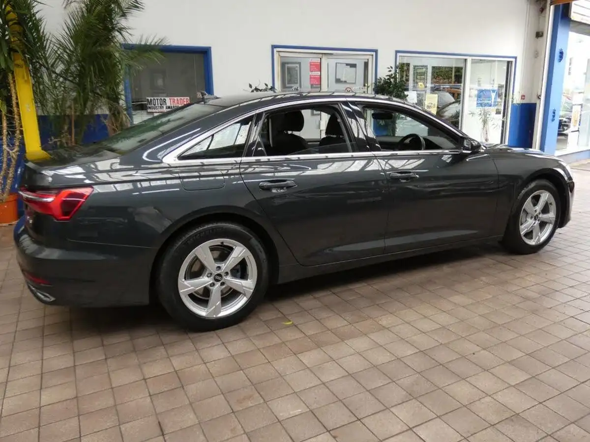 2022-audi-a6-saloon-20-40-tfsi-sport-big-33