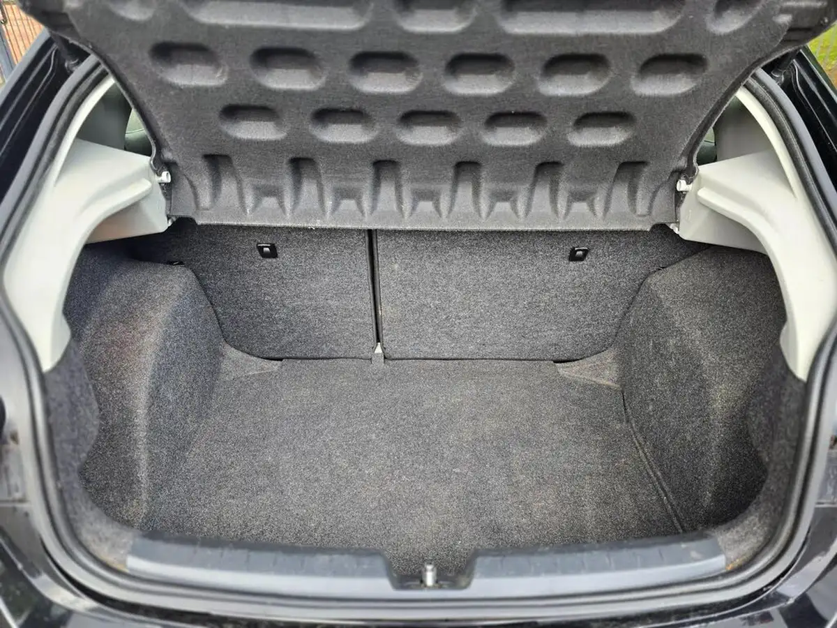 2016-seat-ibiza-12-tsi-se-technology-hatchback-5d-big-20