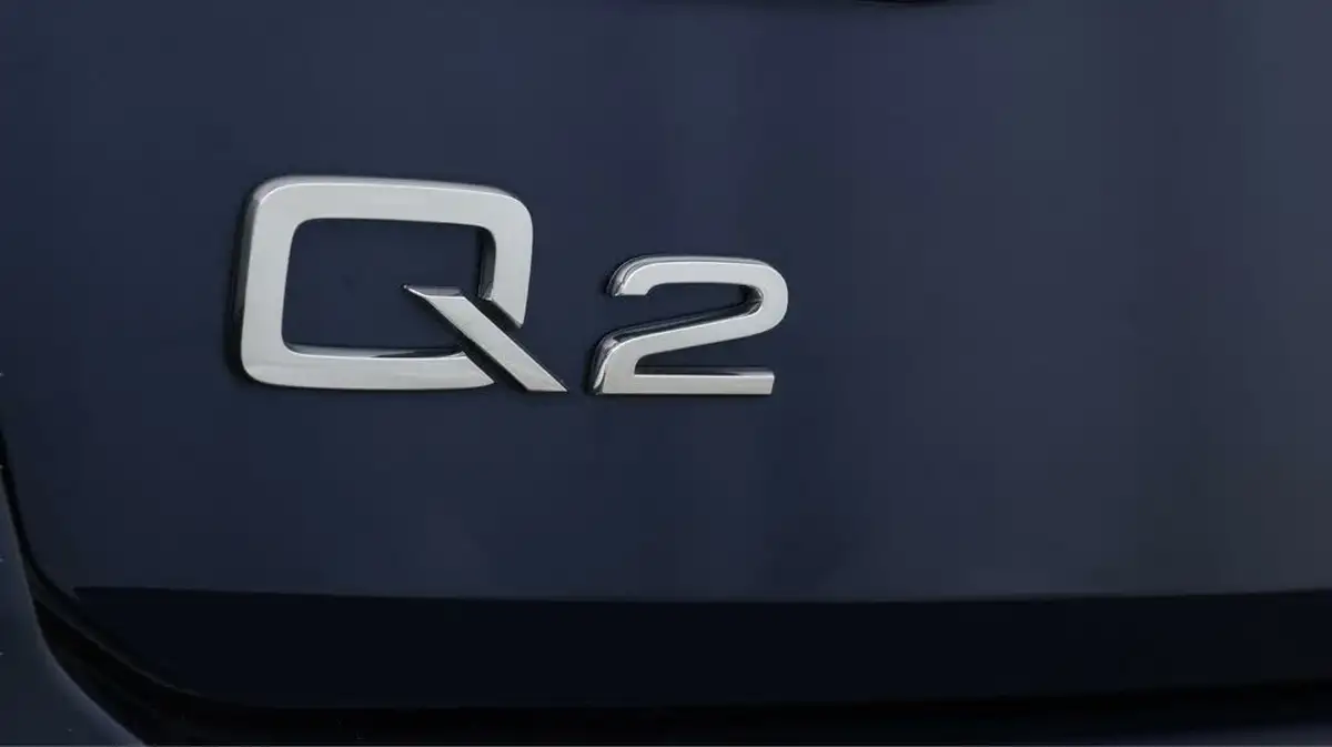 2023-audi-q2-15-35-tfsi-s-line-tronic-big-21