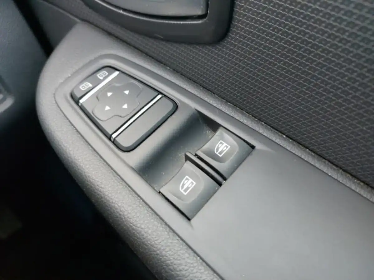 2017-renault-clio-15dci-dynamique-nav-big-15