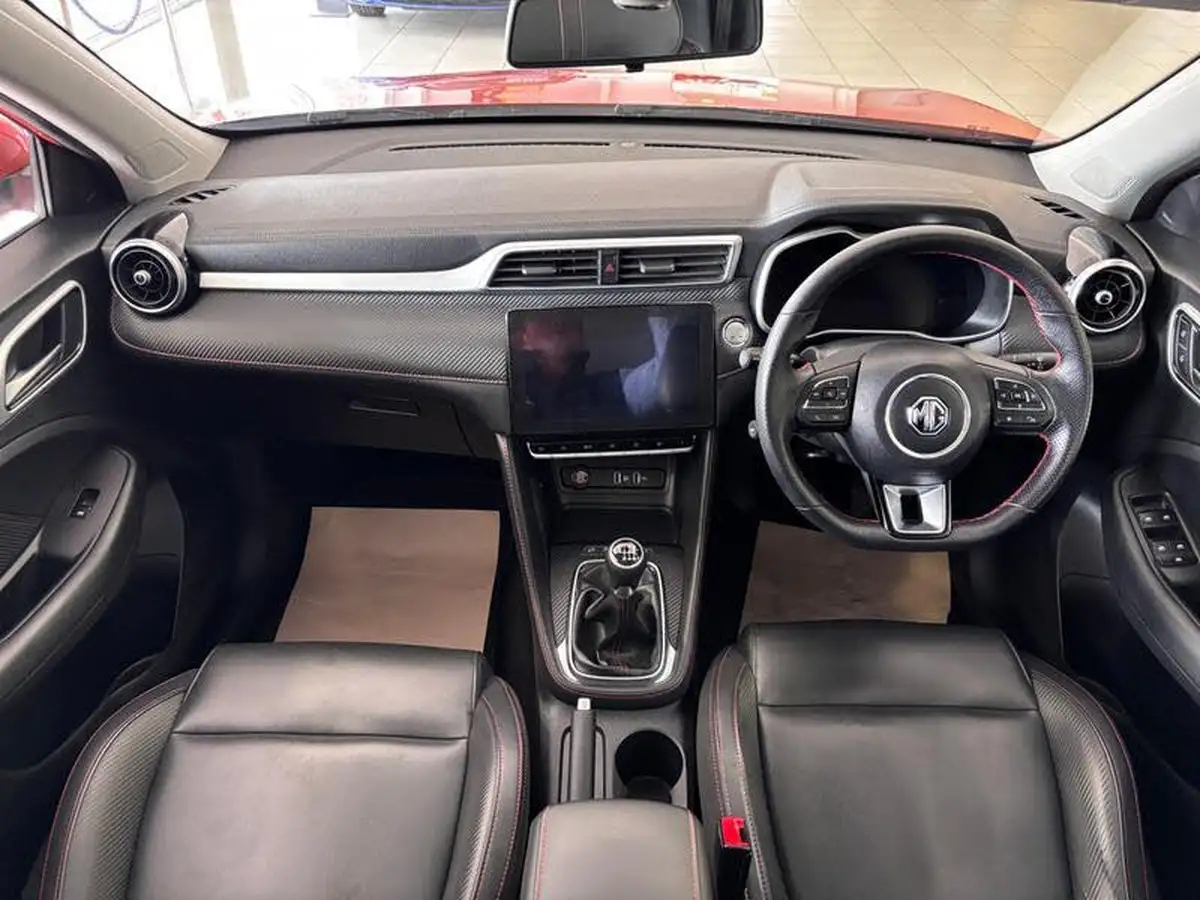 2021-mg-zs-suv-10t-gdi-exclusive-big-12