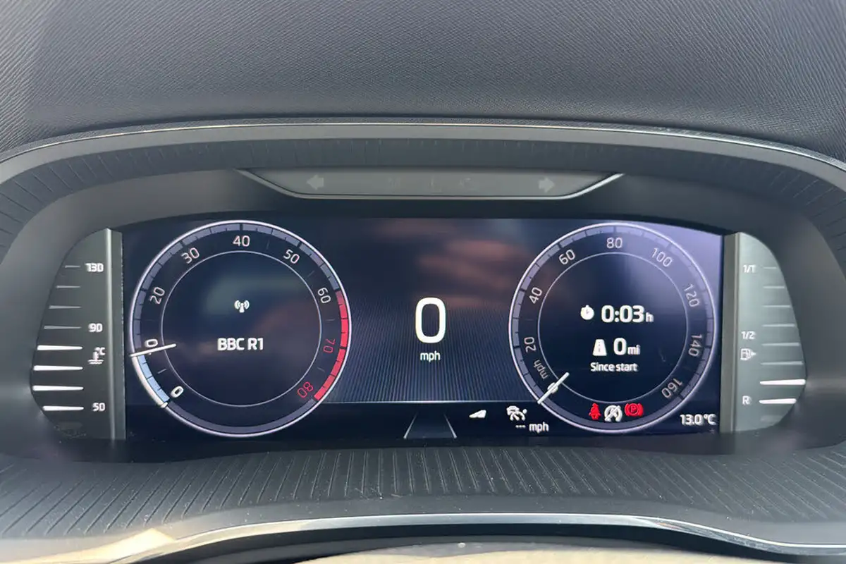 2020-skoda-octavia-15-tsi-se-l-first-edition-estate-big-13