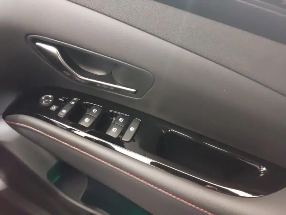 2024-hyundai-tucson-16-t-gdi-n-line-230ps-hybrid-auto-big-18