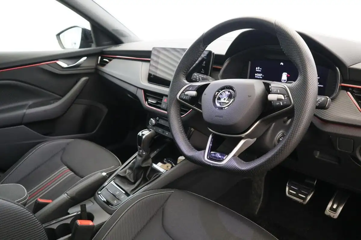 2024-skoda-scala-10-tsi-monte-carlo-116ps-dsg-big-7