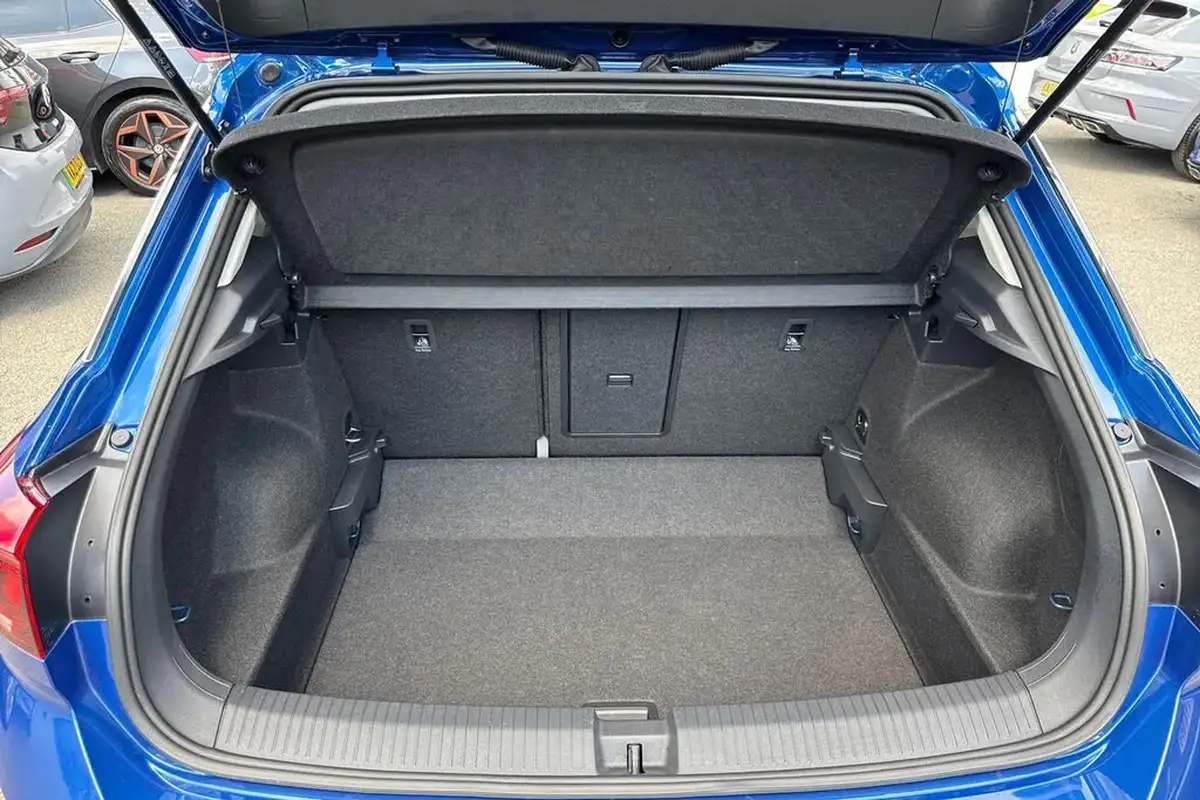 2024-volkswagen-t-roc-15-tsi-match-dsg-big-5