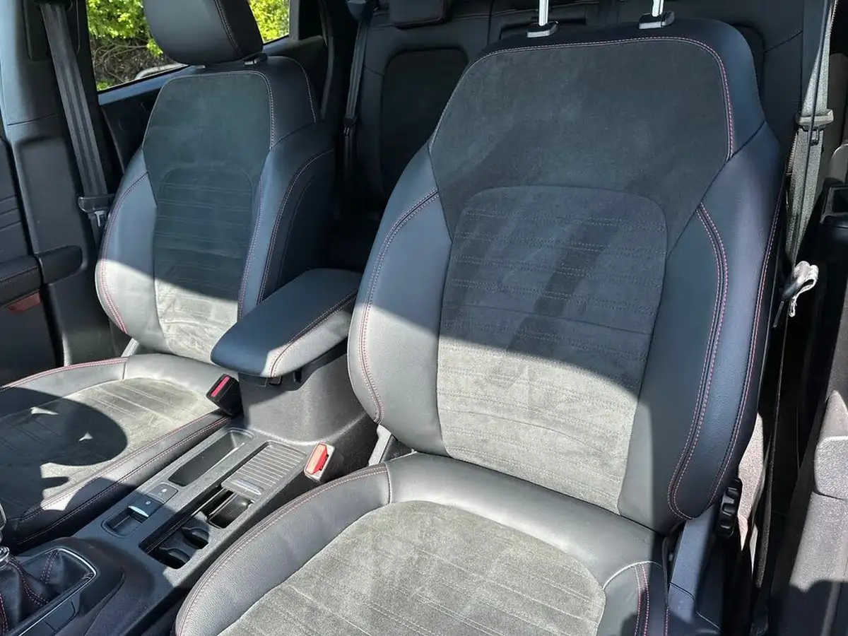 2023-ford-kuga-15t-st-line-edition-big-12