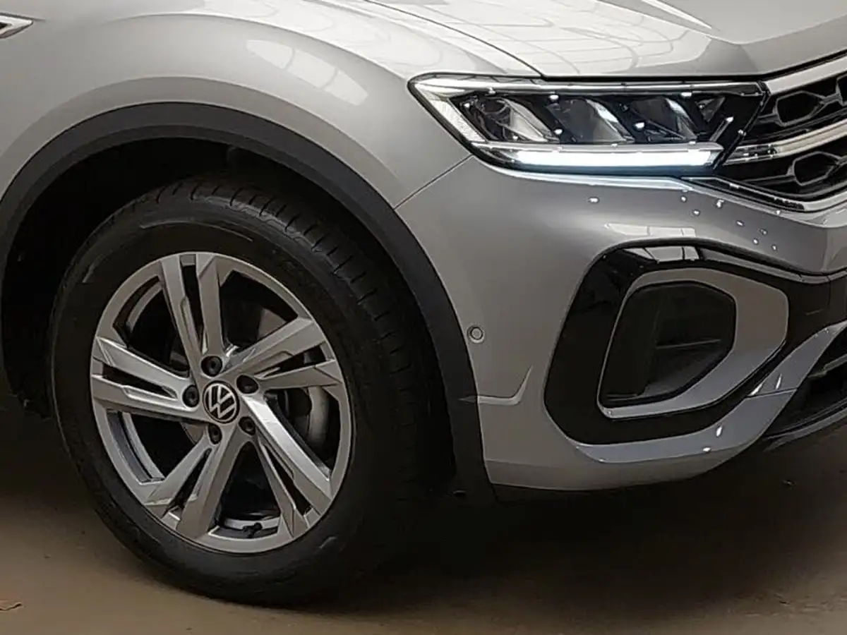 2024-volkswagen-t-roc-15-tsi-r-line-hatchback-5d-dsg-big-8
