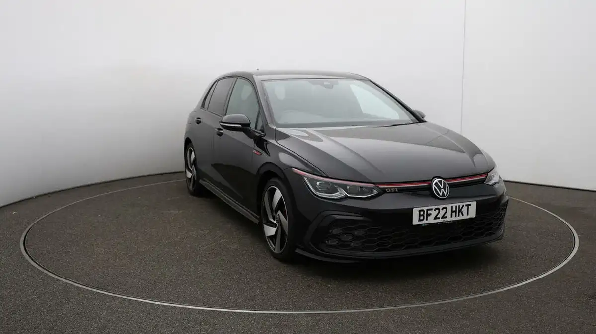 2022-volkswagen-golf-20-tsi-gti-dsg-big-34