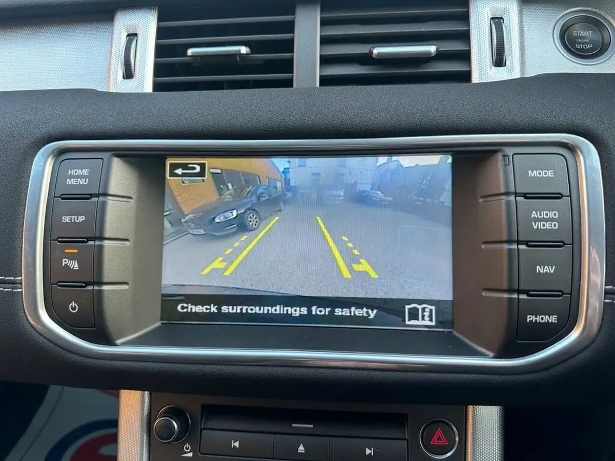 2015-land-rover-range-rover-evoque-22sd4-dynamic-hatchback-5d-big-8