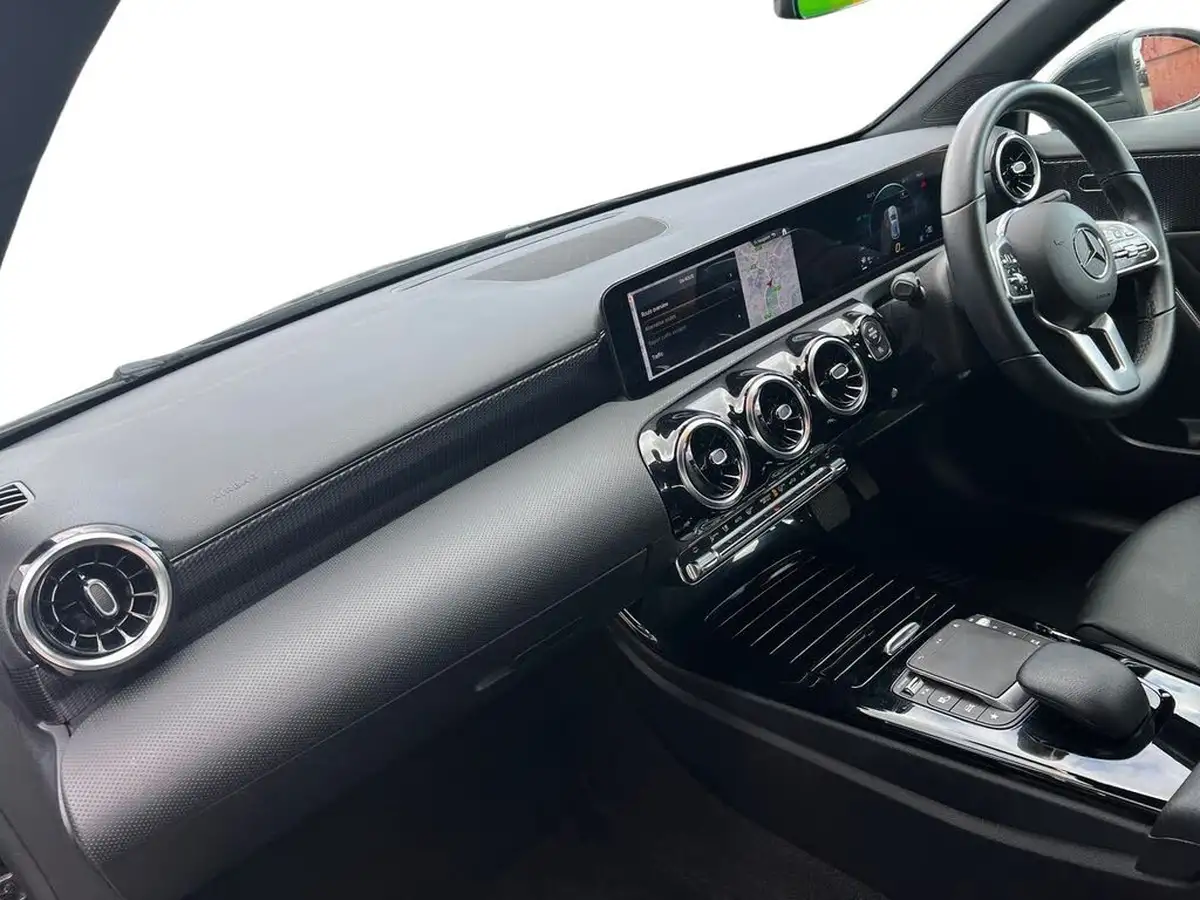 2021-mercedes-benz-a-class-13-a180-sport-executive-hatchback-5d-7g-dct-big-6