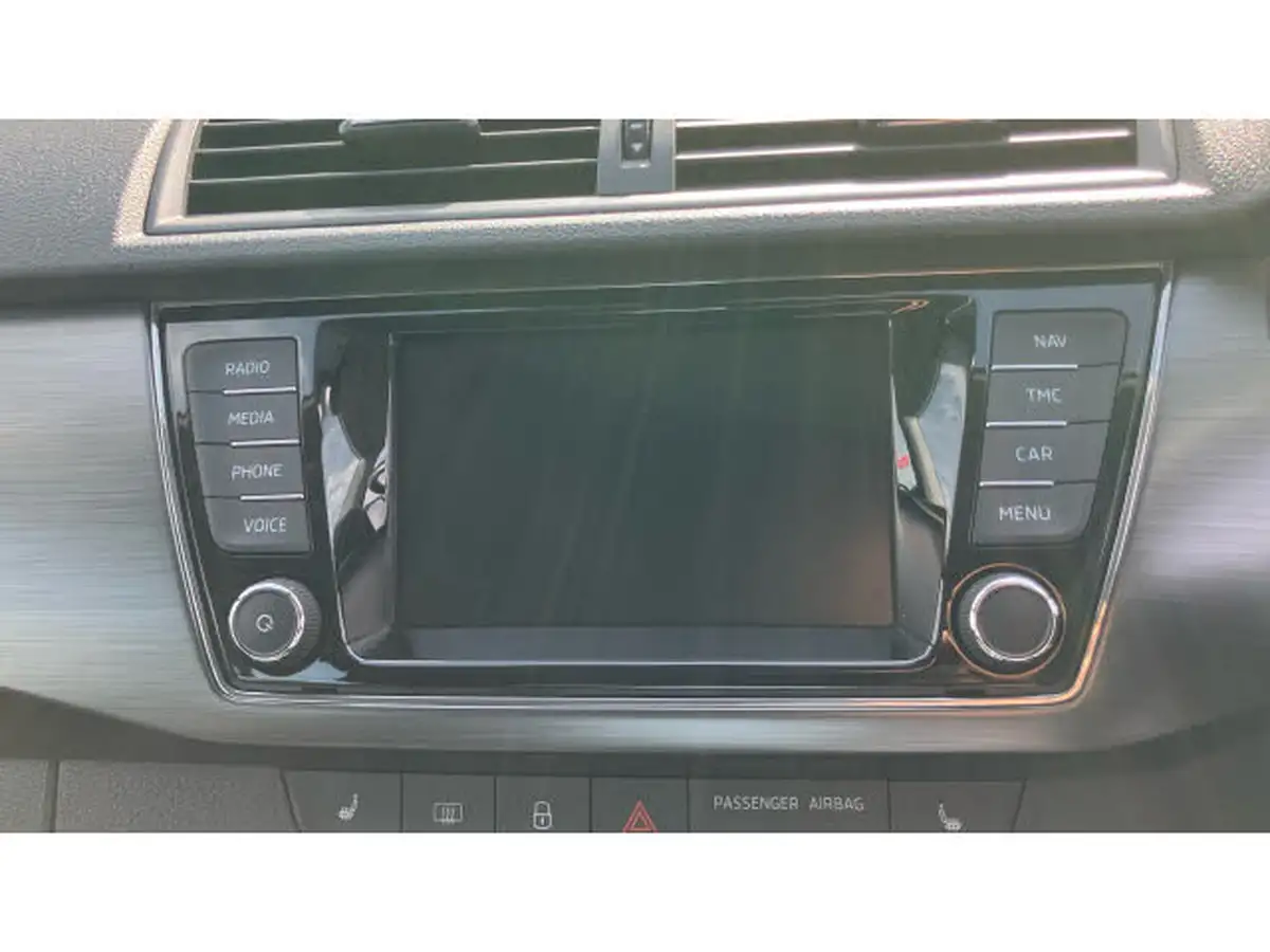 2019-skoda-fabia-10-tsi-se-l-109ps-hatchback-dsg-big-11