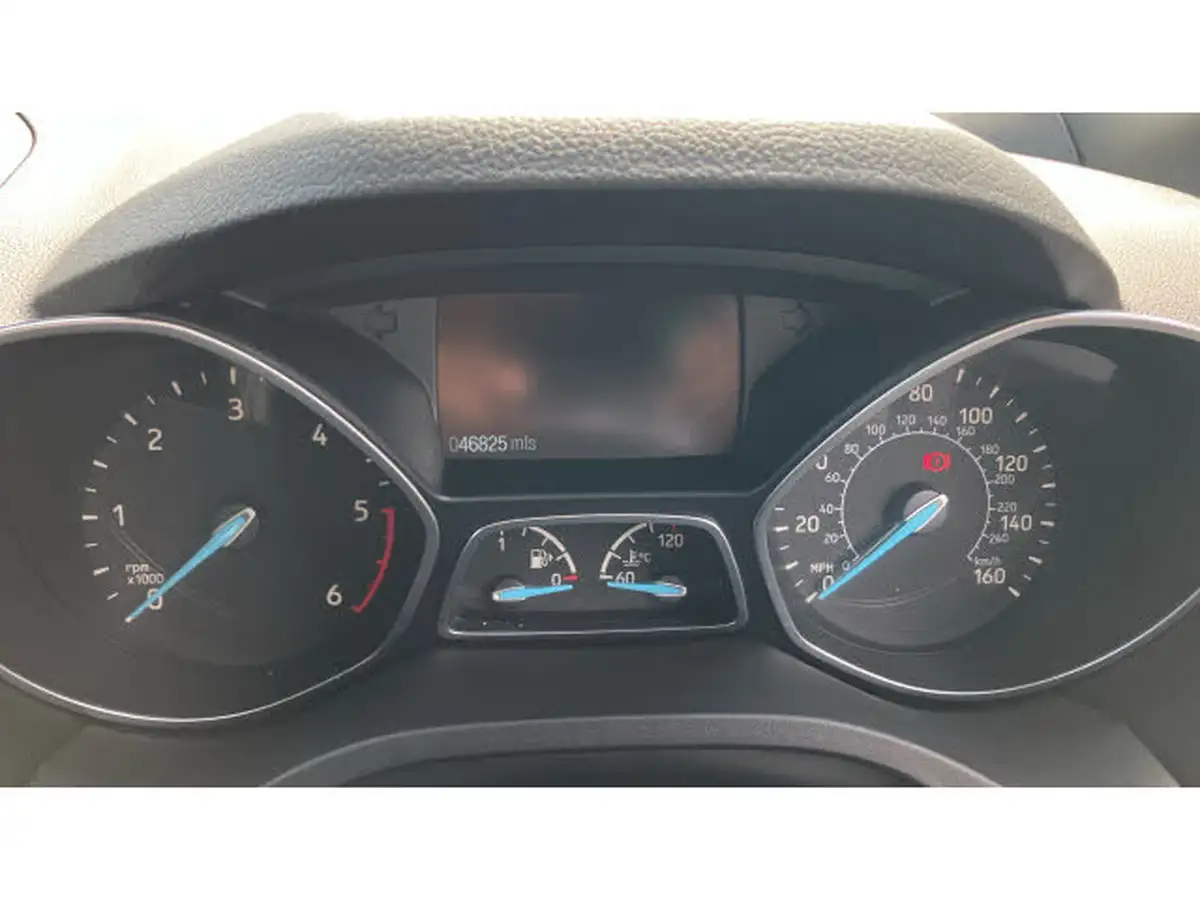 2019-ford-kuga-20tdci-st-line-edition-150ps-ss-big-17