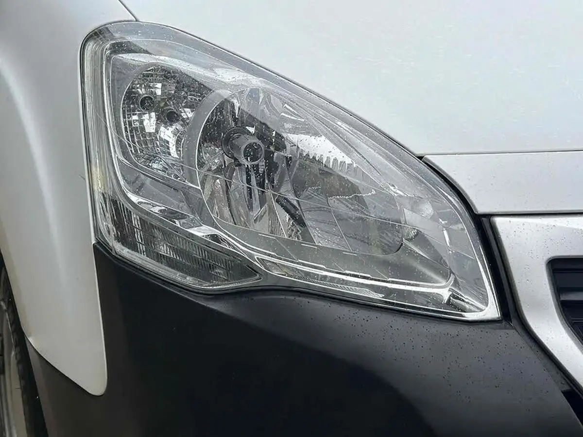 2017-peugeot-partner-16td-s-l1-stop-start-850-panel-big-33