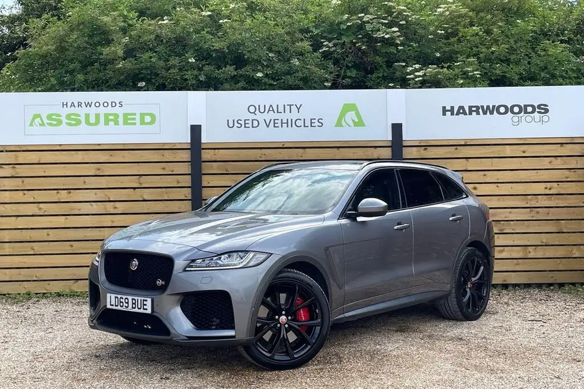 2019-jaguar-f-pace-50-v8-sc-svr-big-11