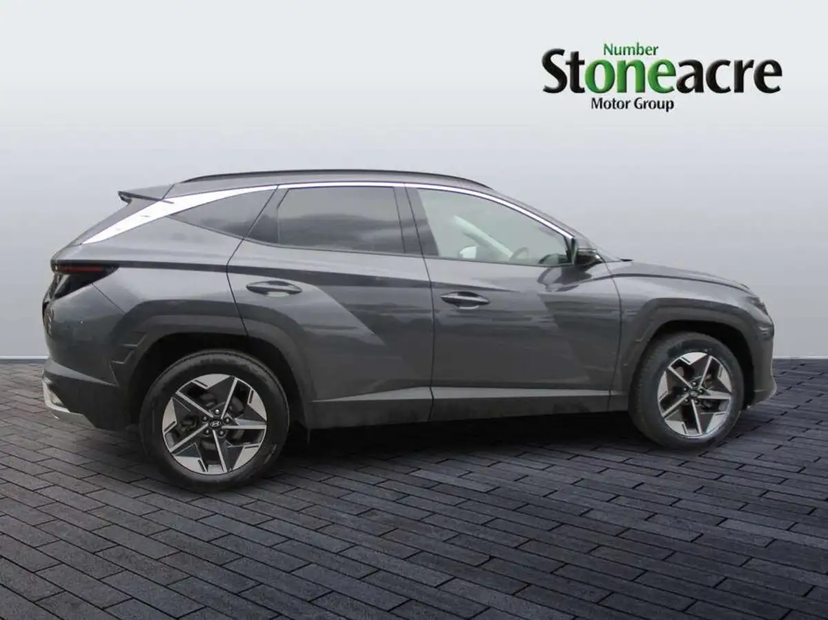 2024-hyundai-tucson-16-t-gdi-premium-252ps-phev-two-tone-roof-auto-big-9