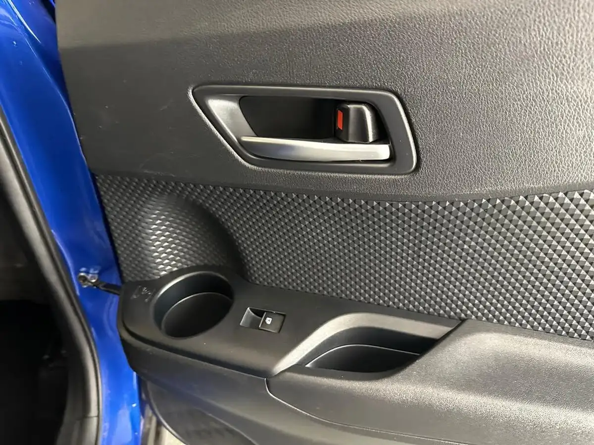 2019-toyota-c-hr-18-vvt-i-dynamic-big-30