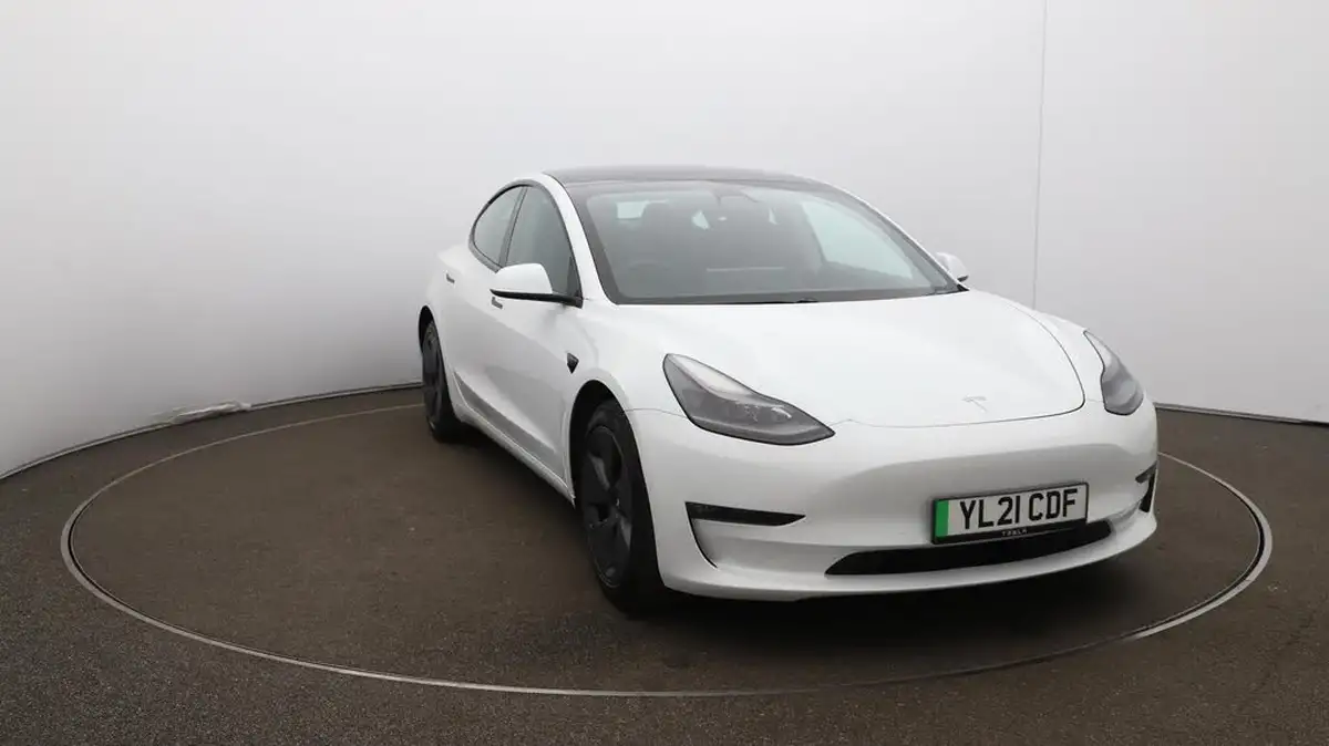 2021-tesla-model-3-e-long-range-4x4-big-42