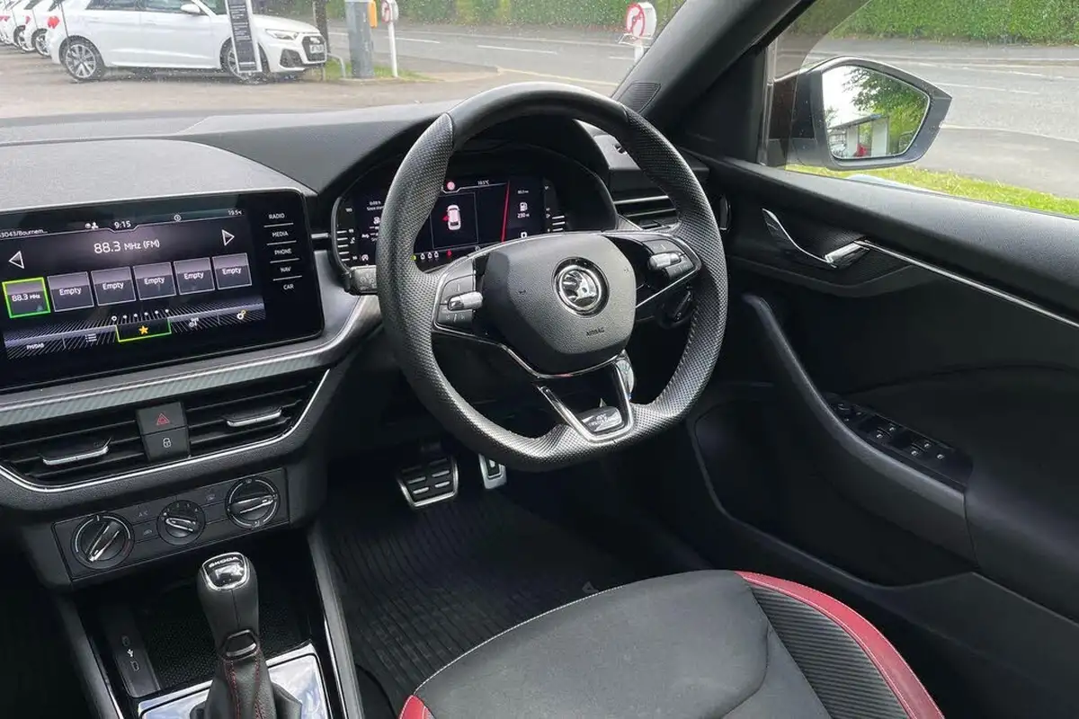 2021-skoda-scala-10-tsi-monte-carlo-dsg-big-30